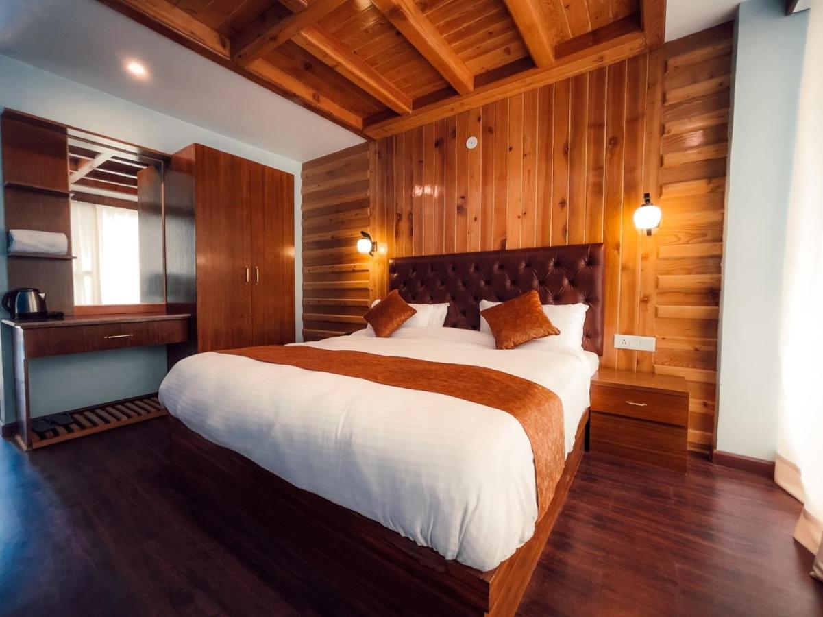 Vista Hill Resort- Centrally Heated & Air Cooled Resort, Manali Екстер'єр фото